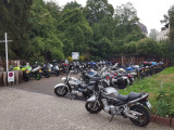 Parkplatz-Motorrad-2